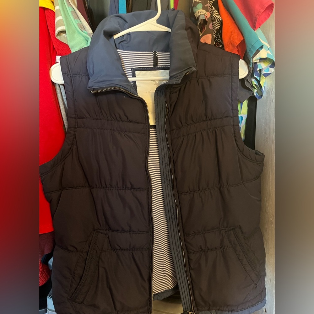 Navy Blue Puffer Vest
